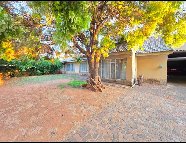 5 BEDROOM HOUSE FOR SALE IN RISIVILLE